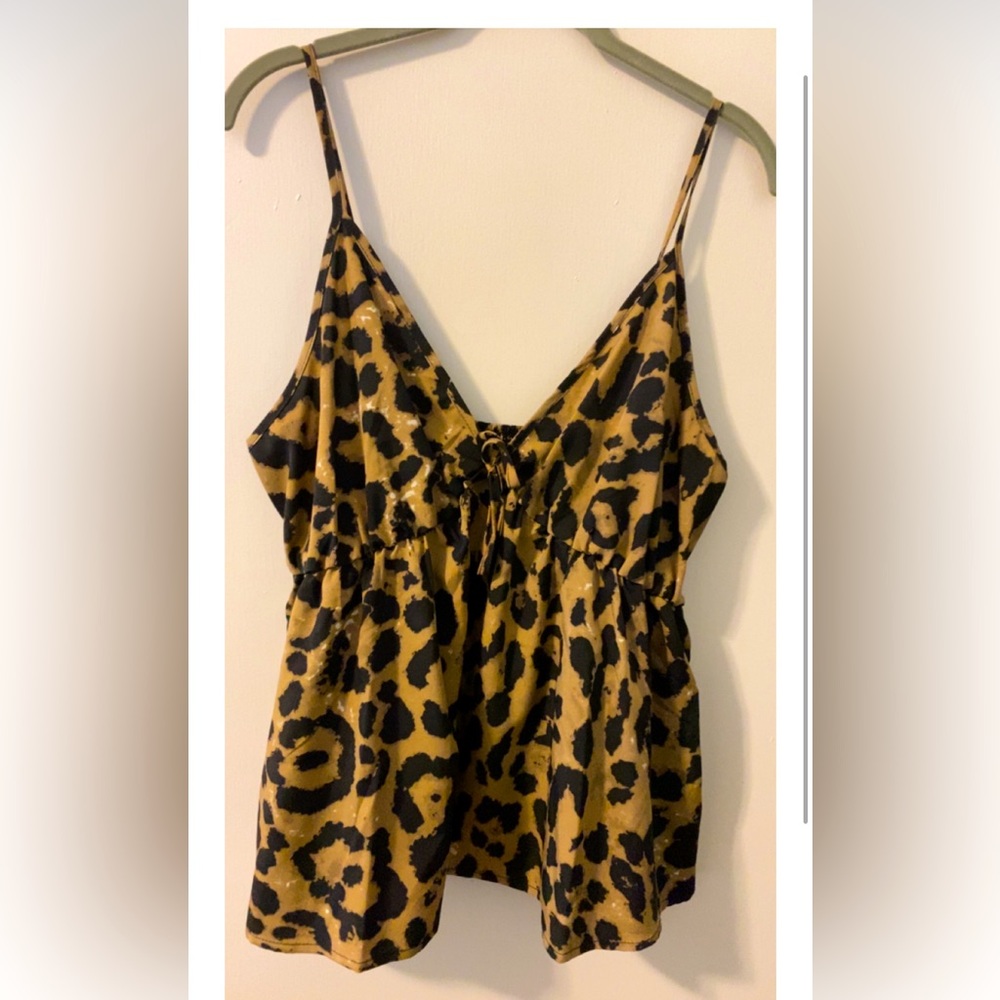 SHEIN 🐆 Knot front leopard cami top 🐆 XL 🐆 NWOT